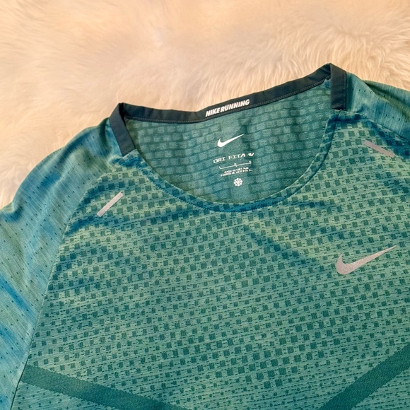 Nike Tech Knit Dri Fit - Picture 2 of 6